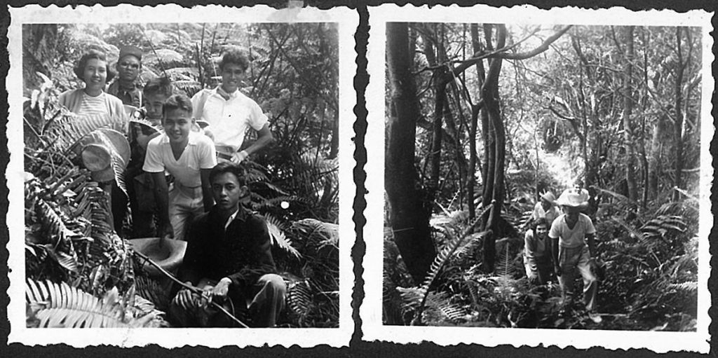 Uitje met studenten van de Katholieke studentenvereniging naar Tjipanas (1955)